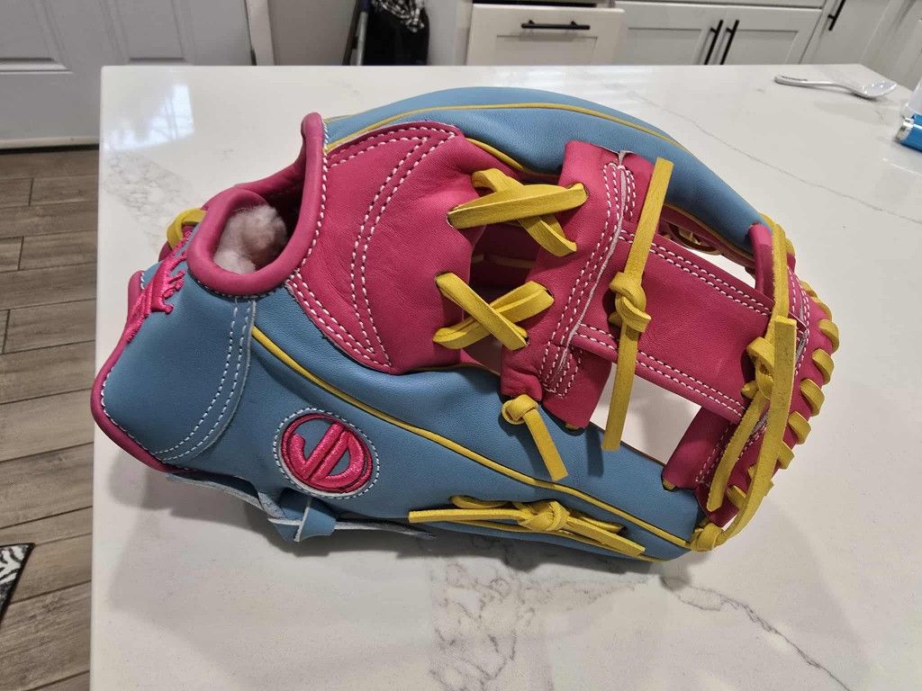 Softball Gloves Baseball Softball Gloves