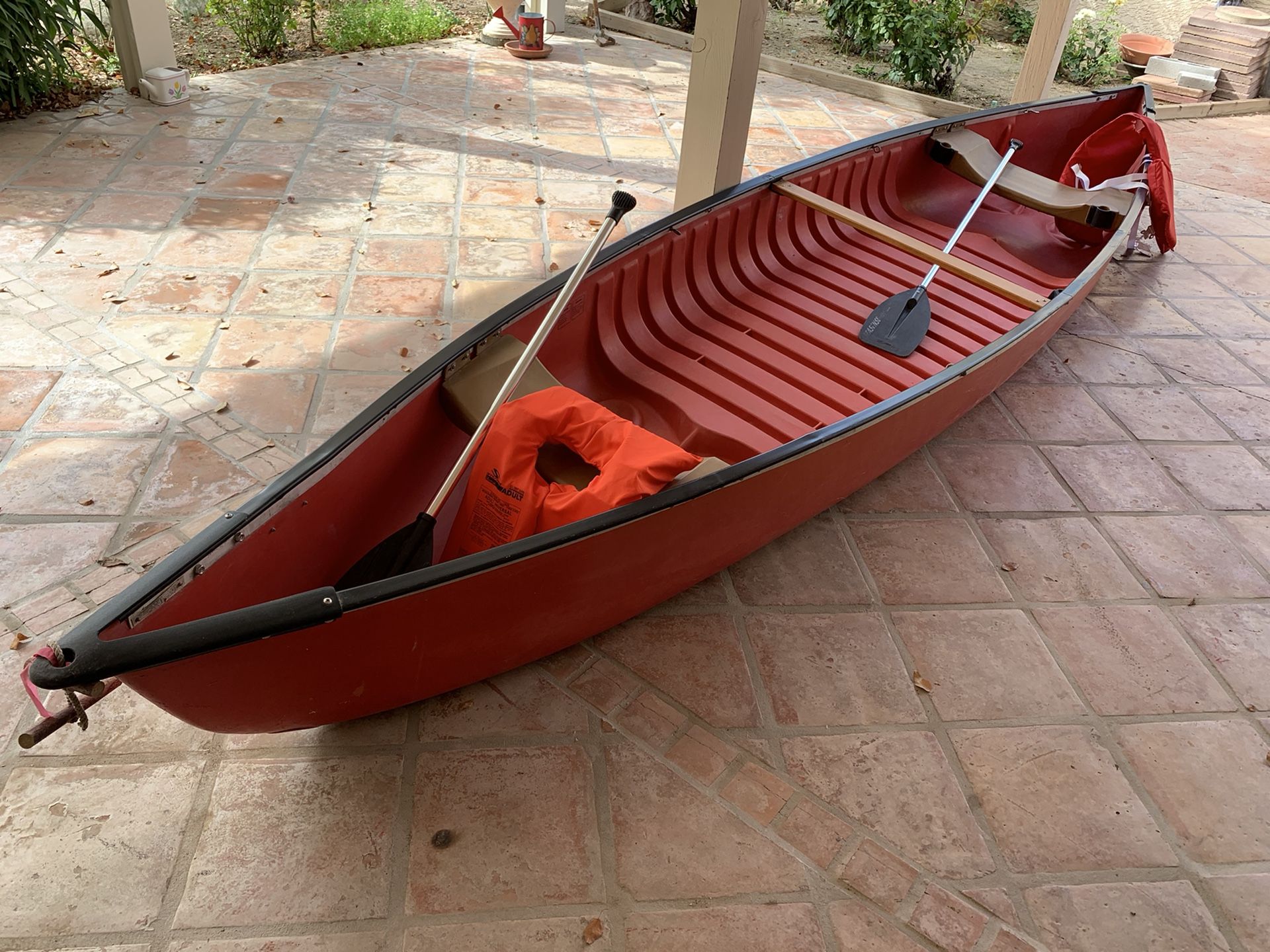 Pelican 16 foot Canoe for Sale in Peoria, AZ OfferUp