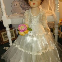 Vintage EGEE Bride Doll 