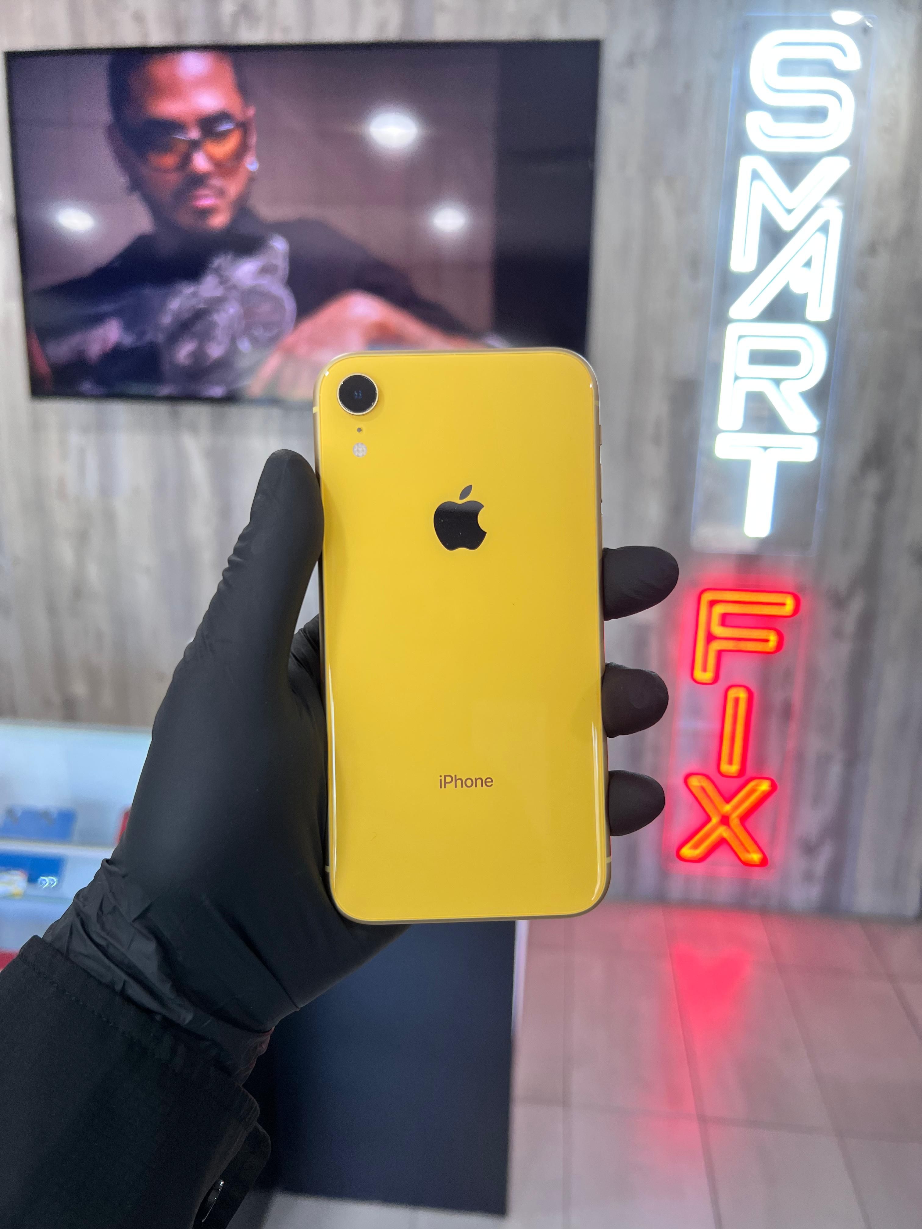 Apple iPhone XR 64 GB - Yellow (Unlocked) + Warranty