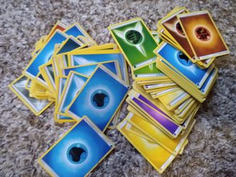 100 Energy Pokemon Cards NM/LP