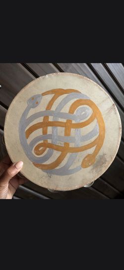 Hand-Painted Celtic Serpent Bodhrán Drum – Irish Frame Percussion & Decor