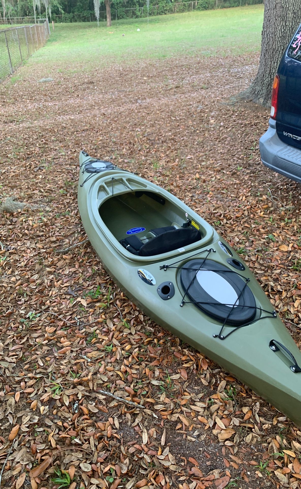 Future Beach Trophy 126 DLX Angler Kayak with Aquaglide Cruise 240