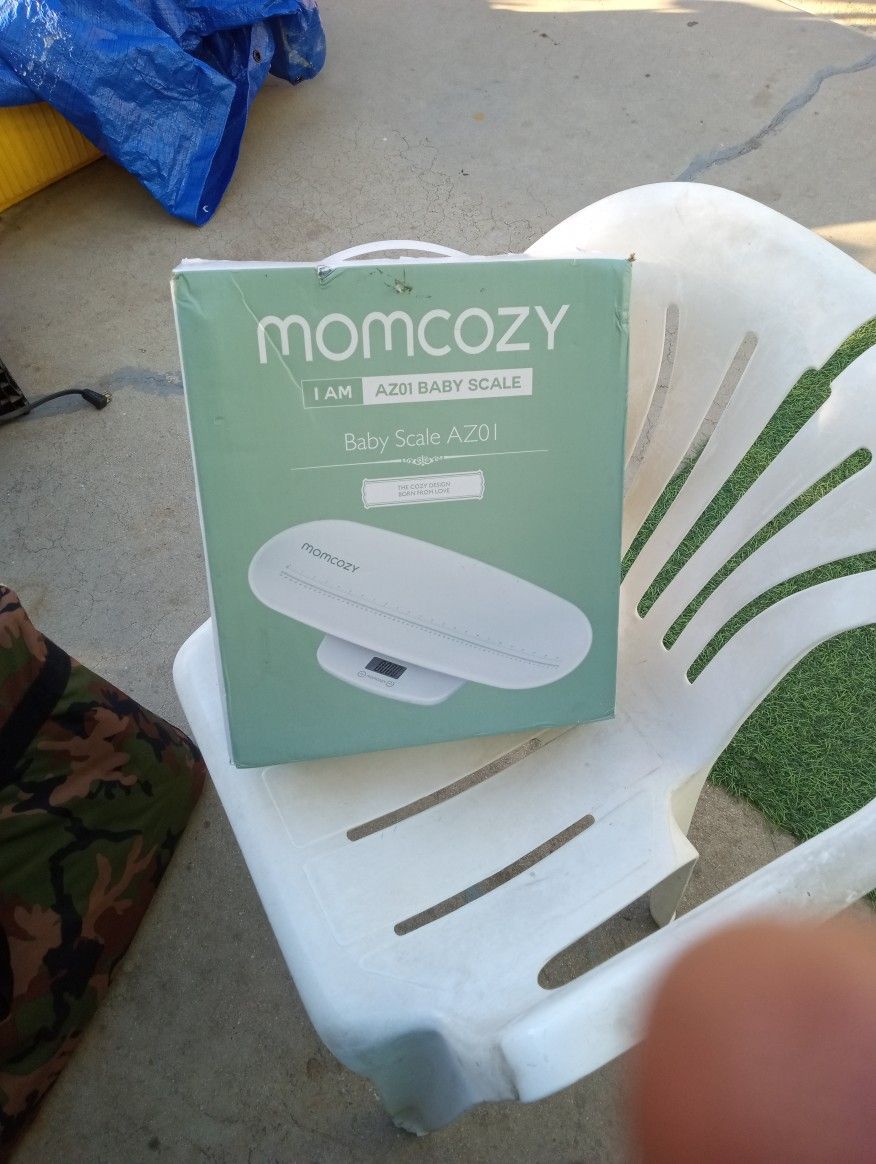 Bran New Momcozy Baby Scale 