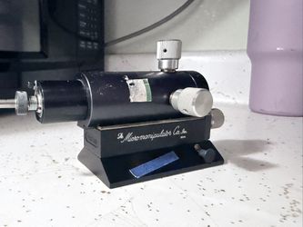 Micromanipulator