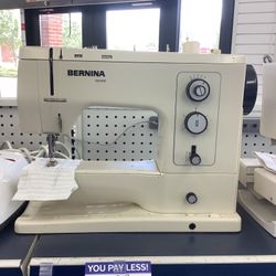 Bernina Sewing Machine 