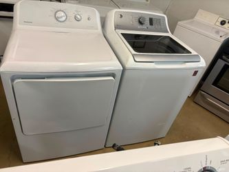 GE WASHER AND DRYER SET