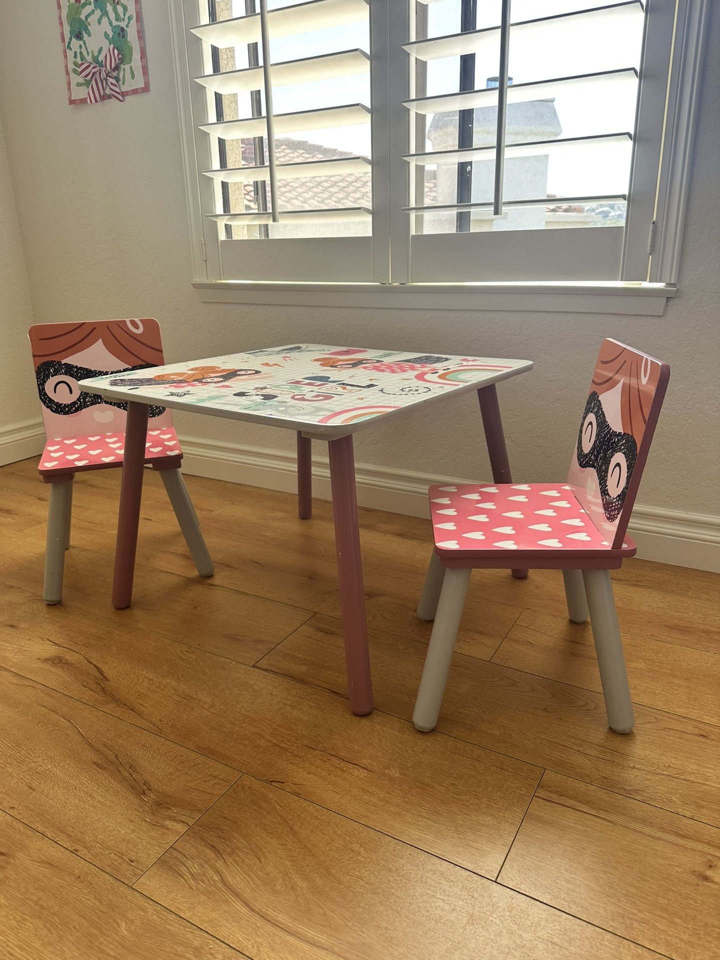 Kids Table And Chairs 2-8 Years Old