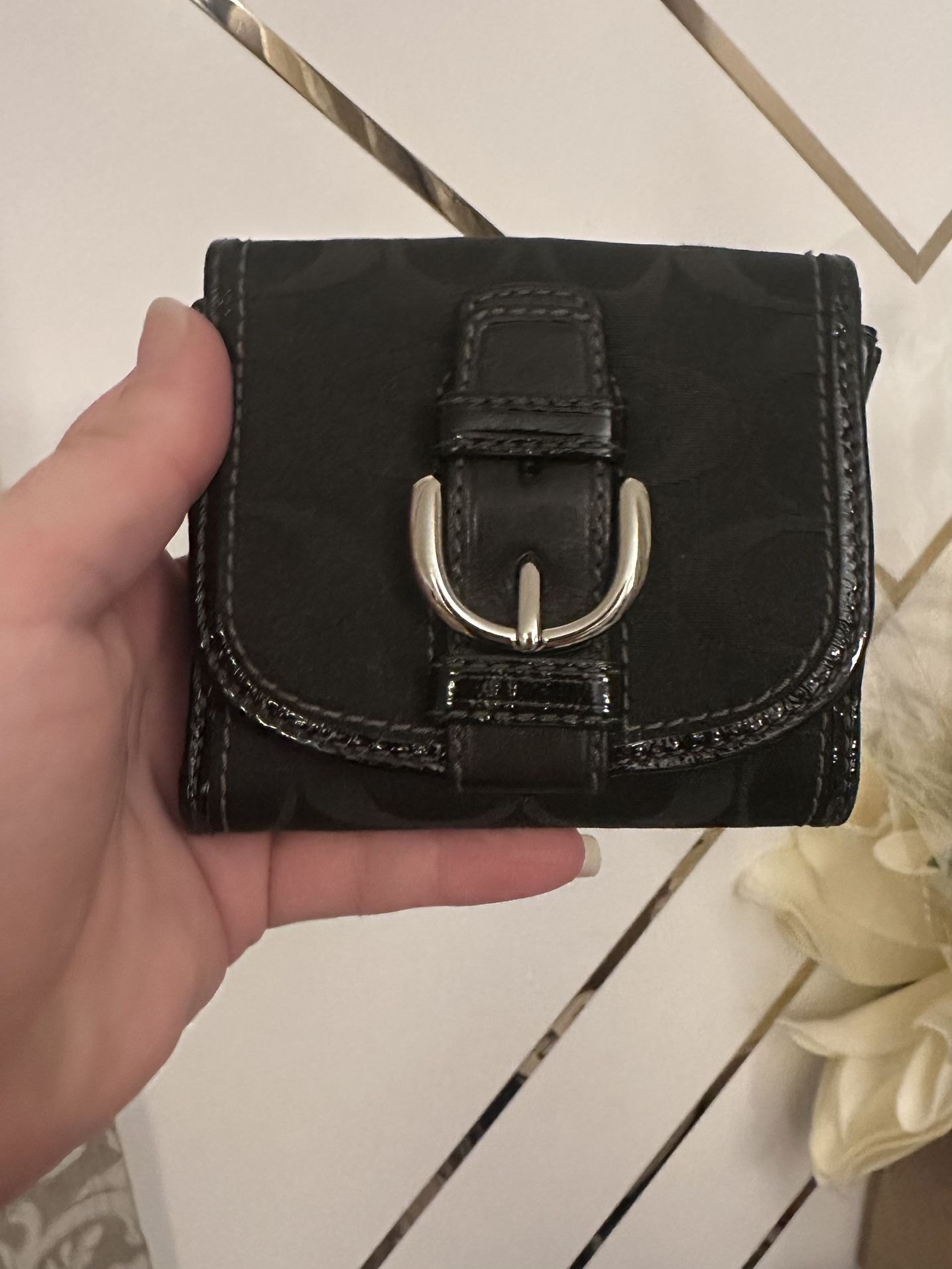 Coach Black Bifold Wallet With Change Pocket