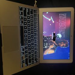 MacBook Air 11” Mid 2013