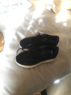 Zara black shoes size 8
