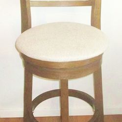 High-End Wood Swivel Chair