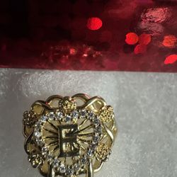 Rings 💍 On Gift 🎁 Box 