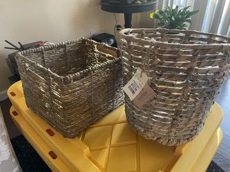 2 Baskets