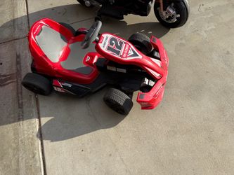 Kids 12v motorcycle and go-kart