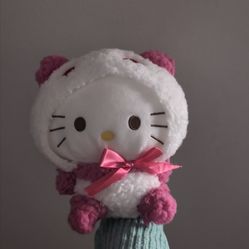 Hello kitty pink panda