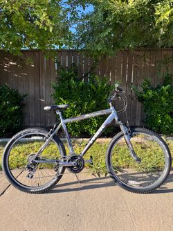 Trek 3 Series Alpha Mountain Bike