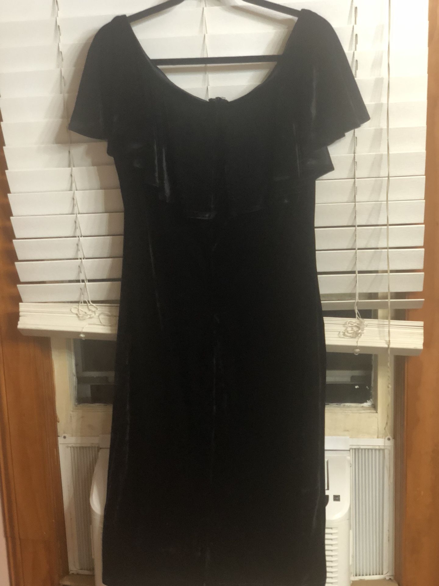 Unique Vintage Black Dress – XL