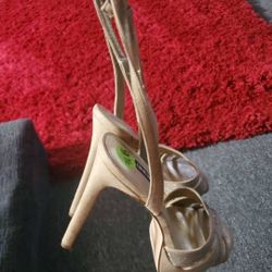 Gold Size 9 & 1/2 Heels