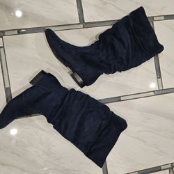 Woman Navy Boots