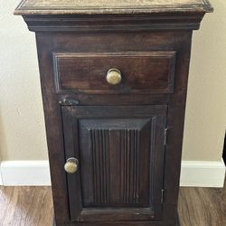 Vintage Hammary Solid Wood One-Drawer End Table