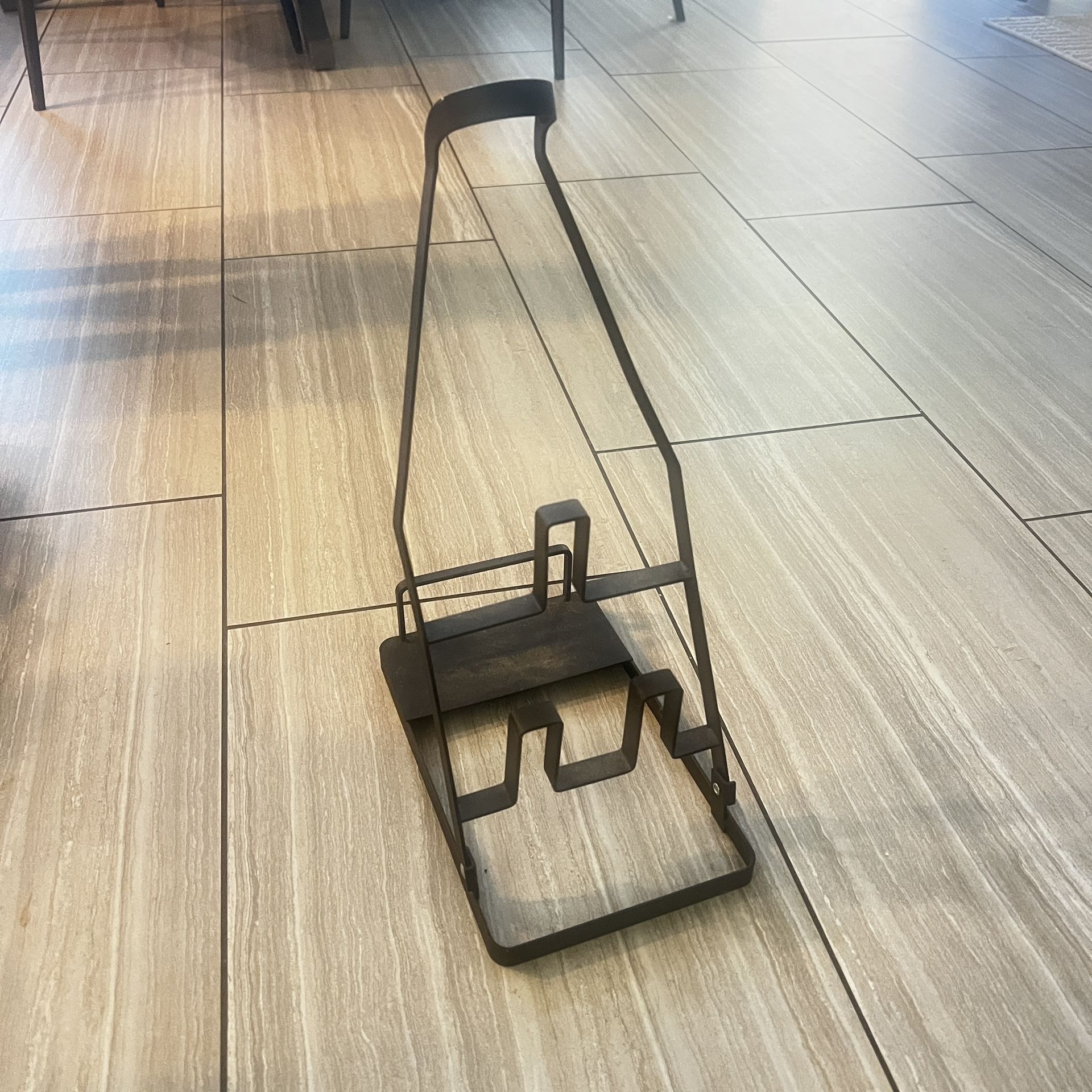 Dyson Metal Stand Vacuumed Cleaner 