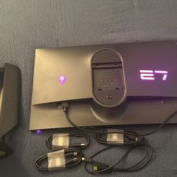 (BROKEN, FOR PARTS!! ) Alienware 27 Monitor AW2724DM