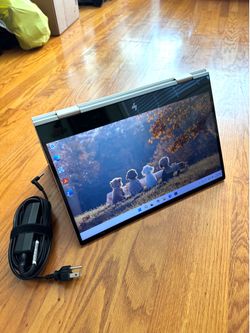 15.6 inches HP Envy x360 Touchscreen 2-in-1 Laptop Win11 i7 10510U 4-Cores @2.3Ghz Nvme 256Gb RAM 16Gb Microsoft Office