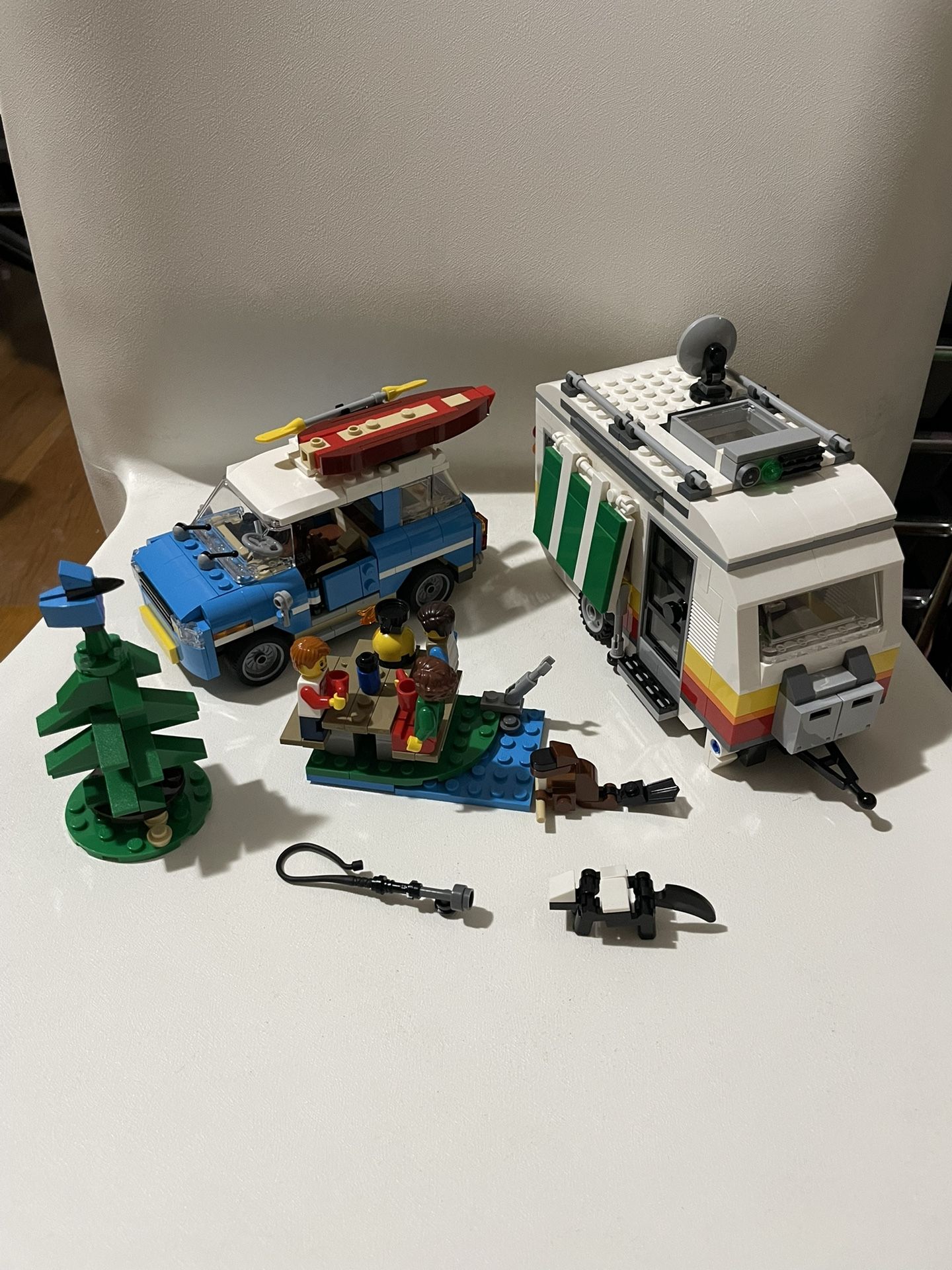 Lego 31108, Caravan Family Holiday