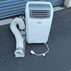 Black And Decker AC