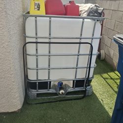 Water Tote 40$ Need Gone Asap