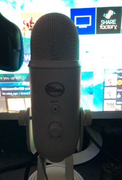 Microphone
