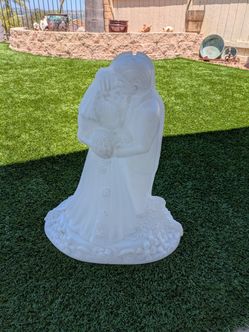 VTG Blow Mold Bride & Groom  Figure