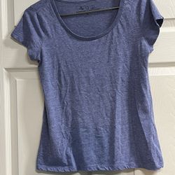 Threads 4 Thought Women’s Purple T-shirt - Size Small - VGUC