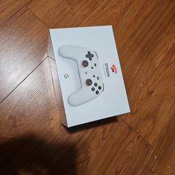 Google Stadia Premier Bundle - With Chromecast