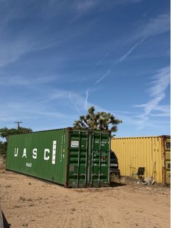Storage shipping containers