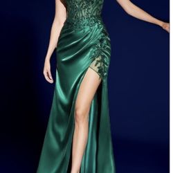 Green Size 12 