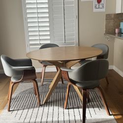 Round Dining Table Set