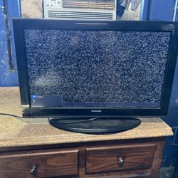 34” Toshiba Tv 