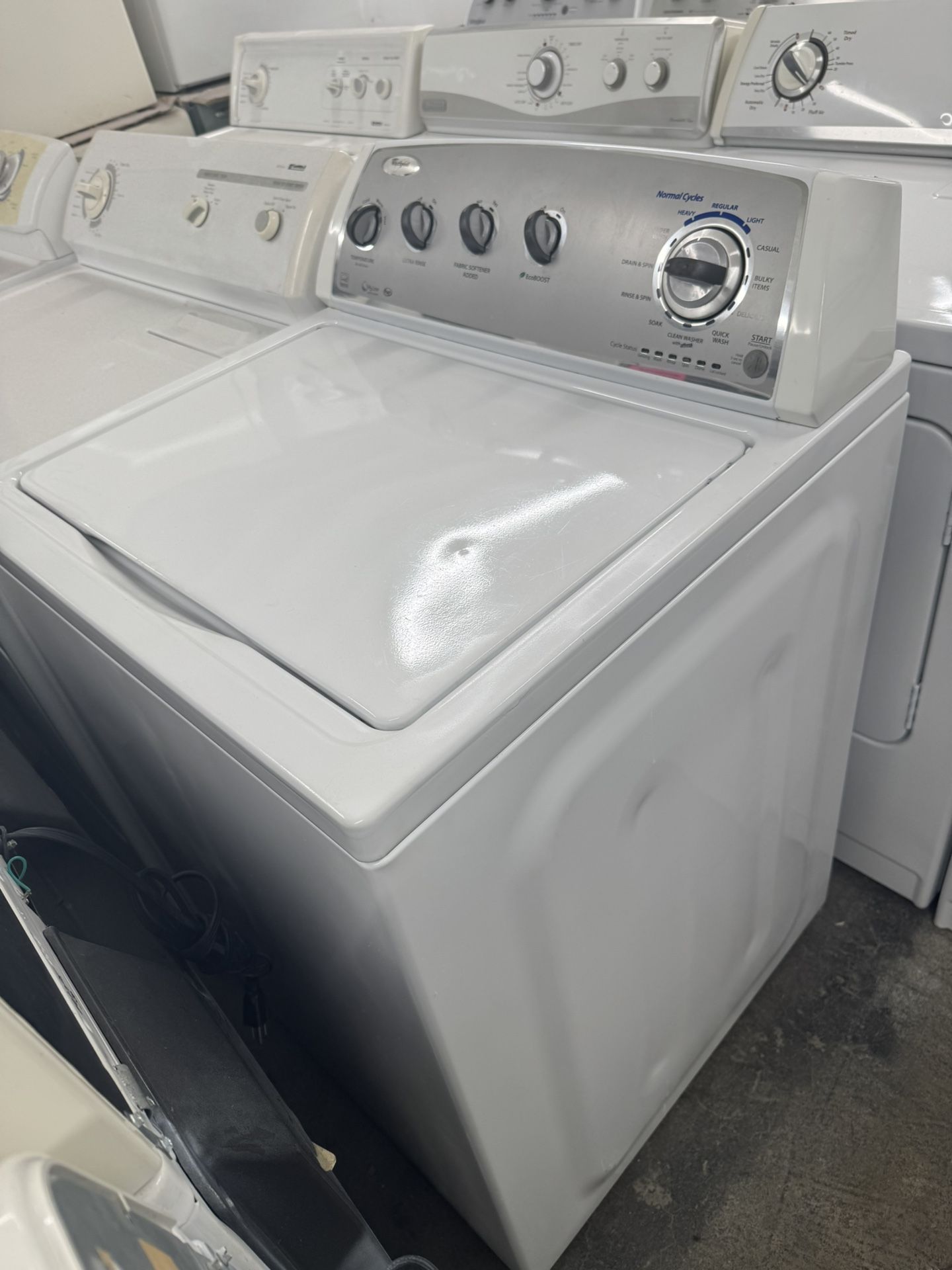 Used Whirlpool Washer (working) Heavy Duty ( Free Installation)