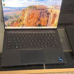 Dell Latitude 9430 32GB RAM 512GB SSD core i7 12th Gen Windows 11 Pro 