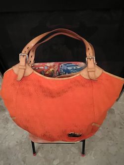 Dooney & Bourke Tote 