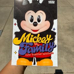 Mickey and Family Pop Mart