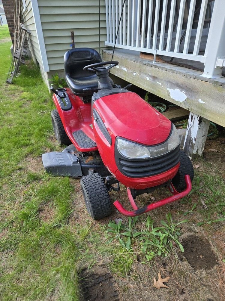 Riding Lawnmower