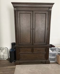 Armoire