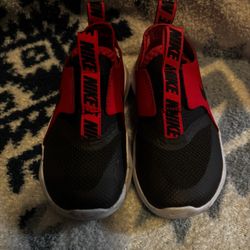 Red And Grey Nike Shoes 