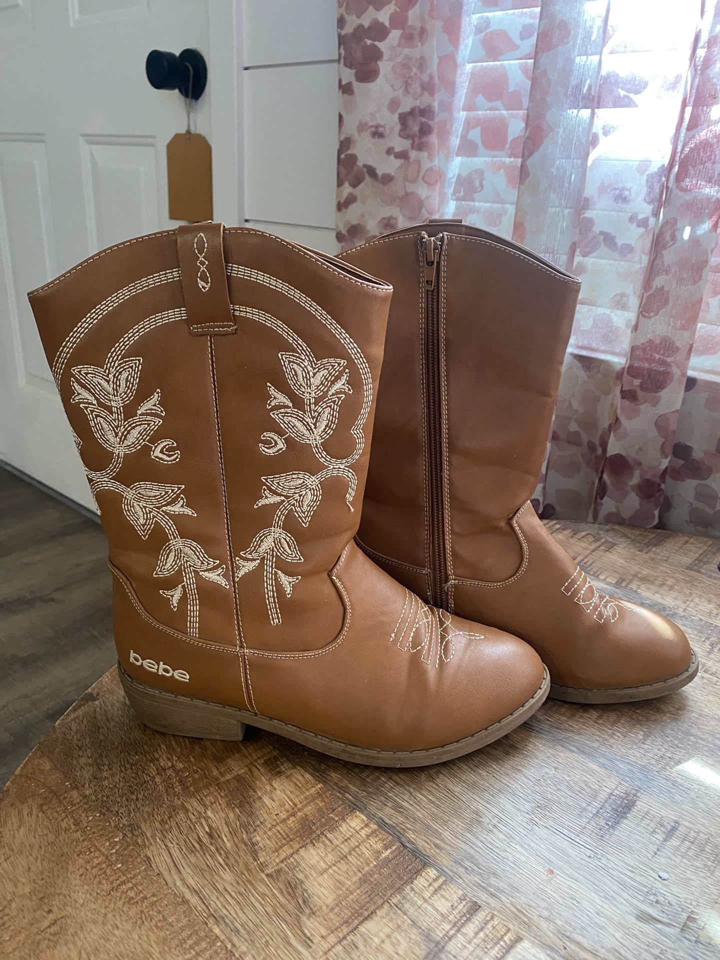 Youth Girls Shoes