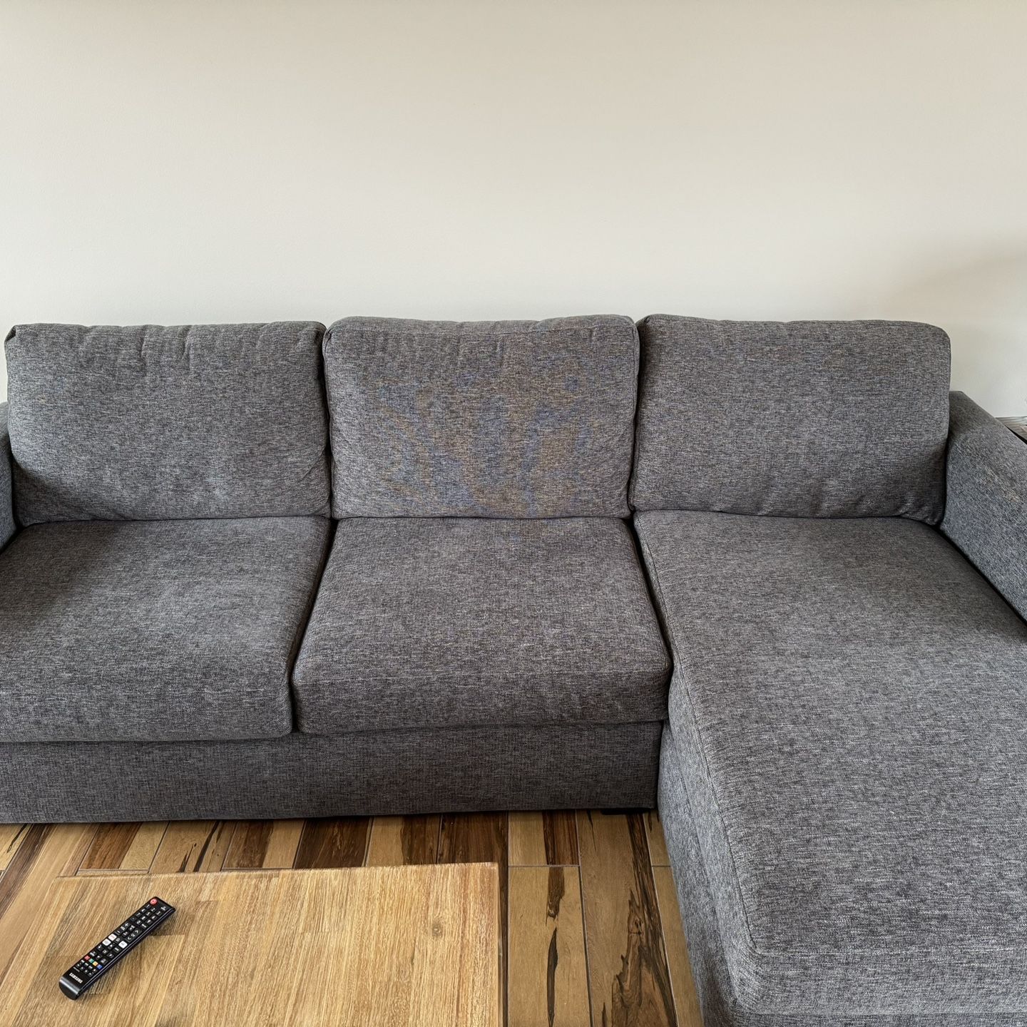 Living Spaces Chaise Sectional Couch