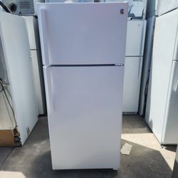 GE FRIDGE 