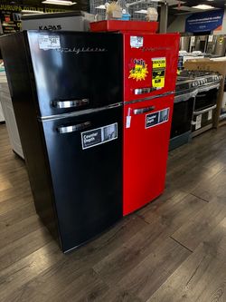 Refrigerators Different Brands Different Models & Sizes Take One Home In Payments Please Read Description